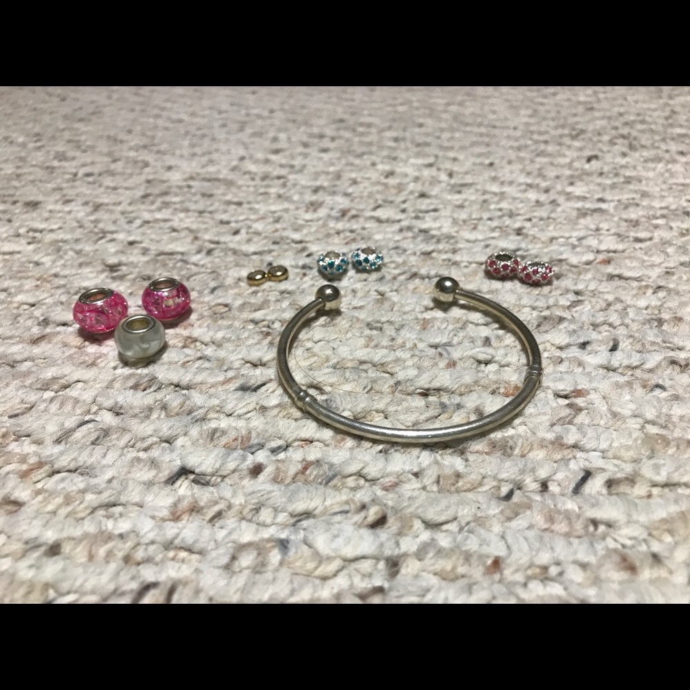 Bracelet Set (Like Pandora)